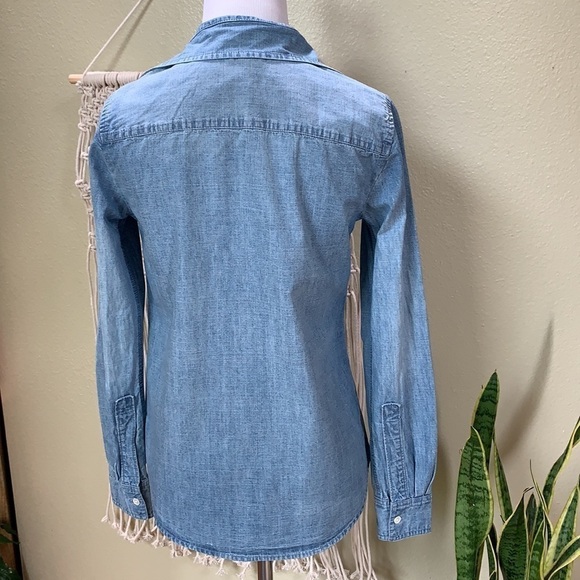 J. crew KEEPER button down chambray shirt - Picture 2 of 8